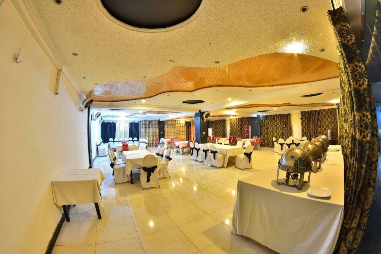 Ballagio Isb Hotel Islamabad Exterior foto