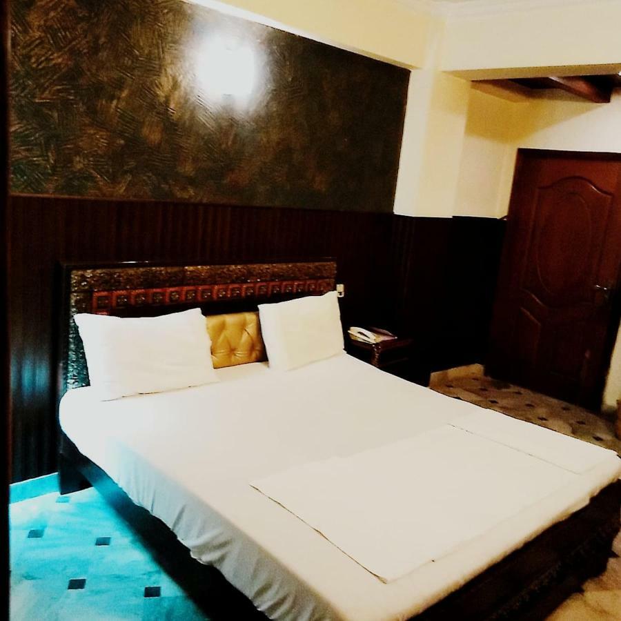 Ballagio Isb Hotel Islamabad Exterior foto